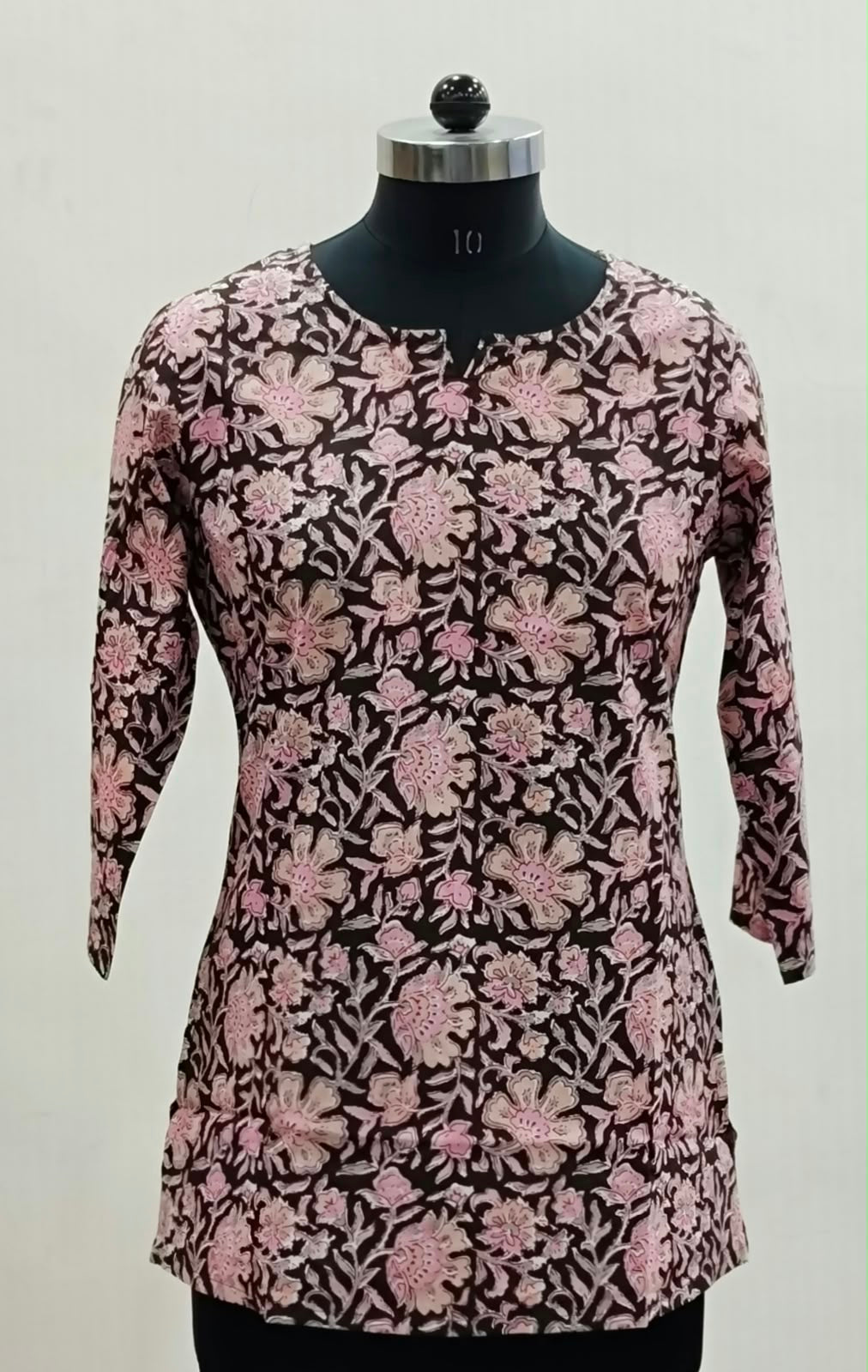 Black & Pink Floral Cotton Short Top – Radhya