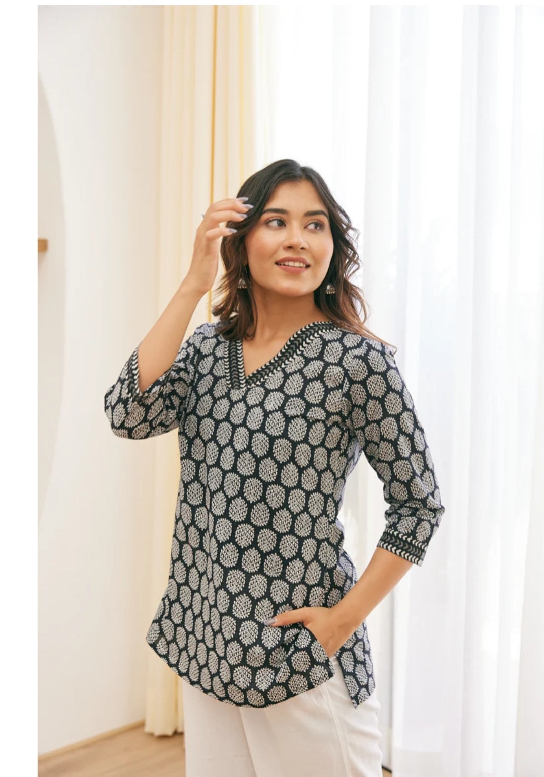 Grey Paisley Butta Cotton Short Top – Radhya