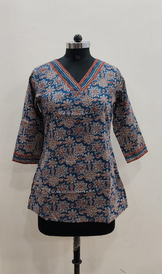 Navy Kalamkari Floral Cotton Short Top – Radhya