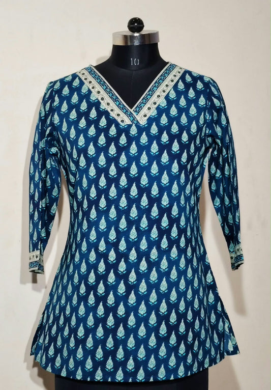 Peacock Blue Leaf Buti Cotton Short Top – Radhya