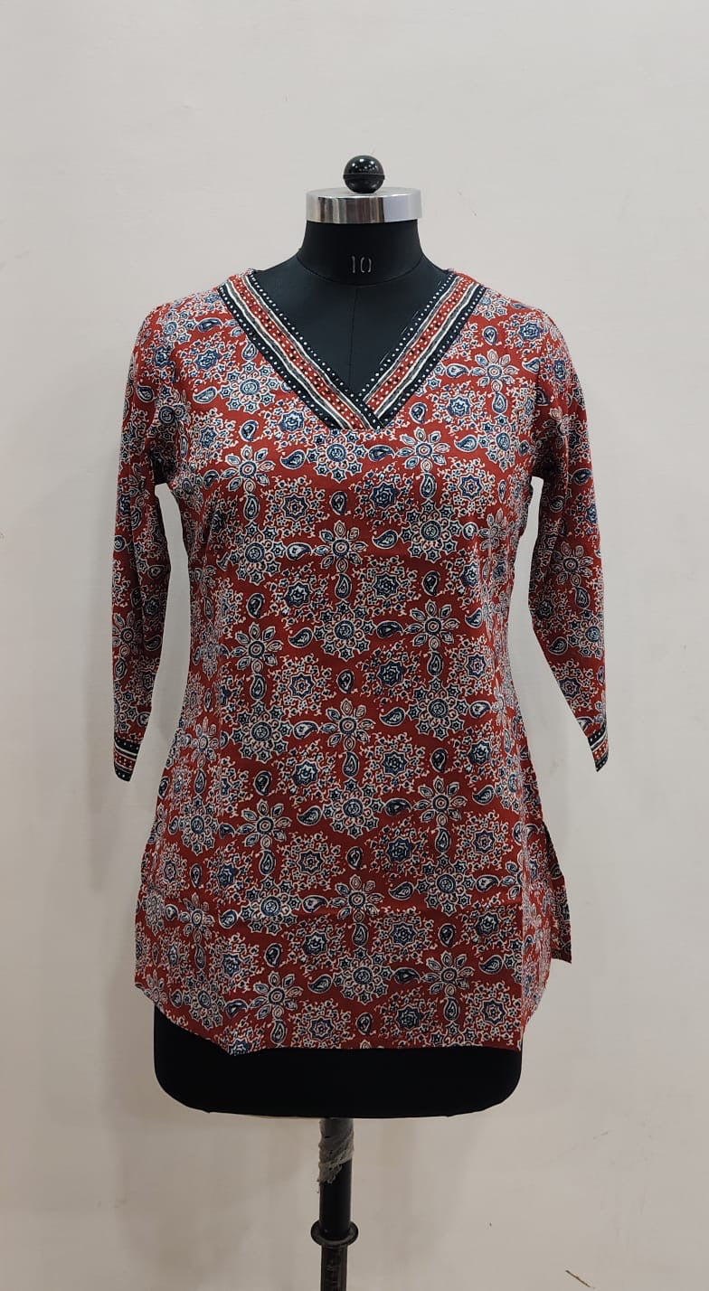 Red & Blue Kalamkari Floral Cotton Short Top – Radhya
