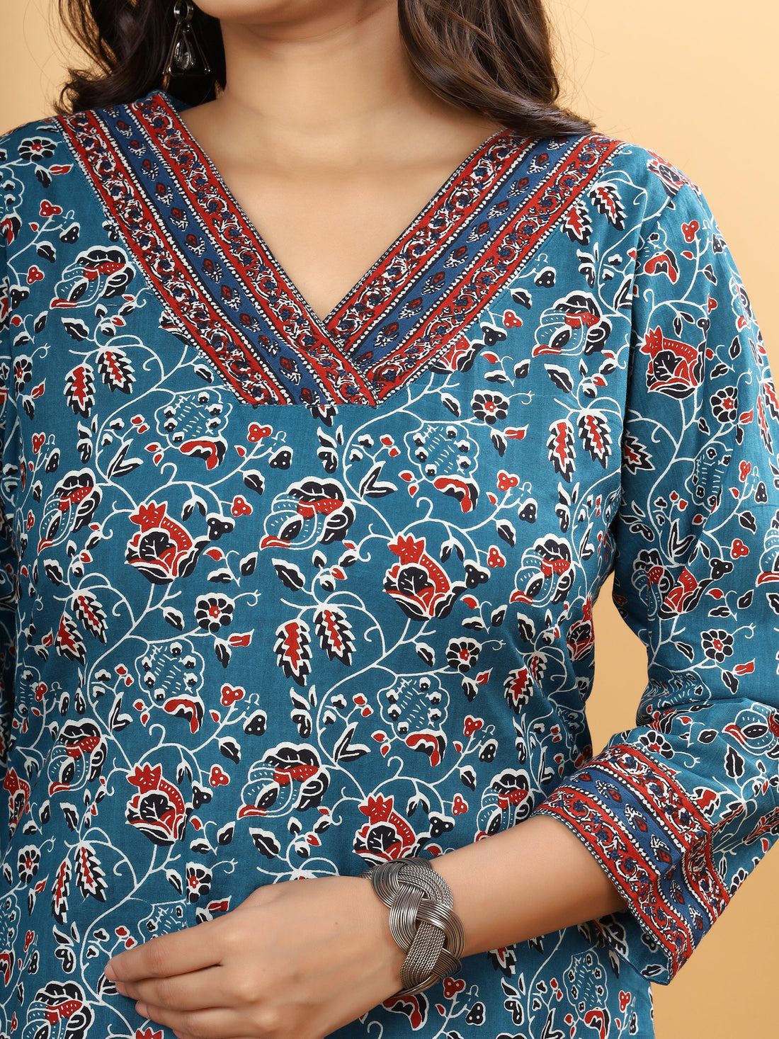 Blue Kalamkari Floral Print Short Kurti