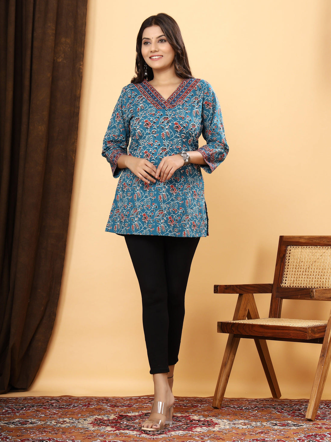 Blue Kalamkari Floral Print Short Kurti