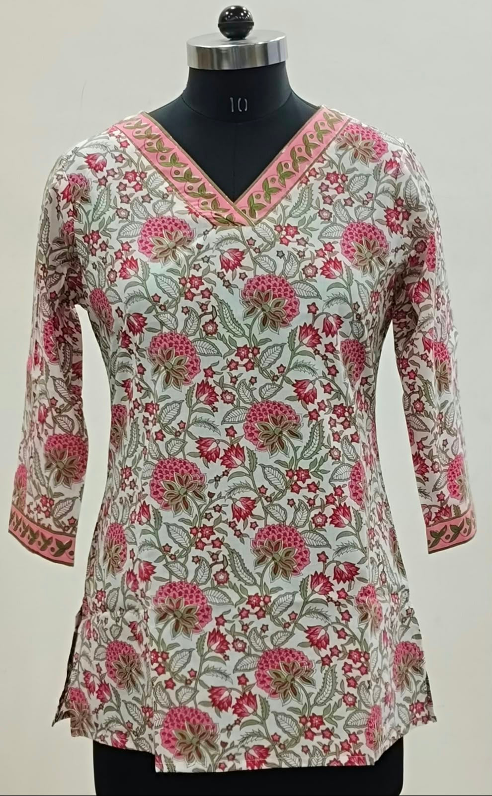 Ivory Pink Floral Jaal Cotton Short Top – Radhya